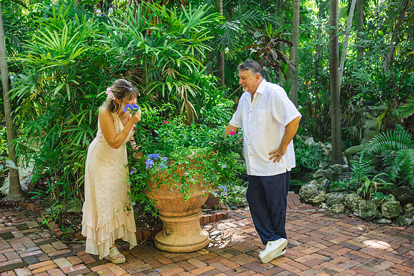 2023-08-25 Colleen and Michael Beach The Garden Hotel Key West Proofing Album-1833