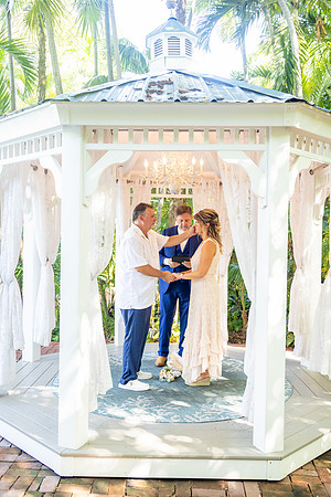 2023-08-25 Colleen and Michael Beach The Garden Hotel Key West Proofing Album 2-2-15