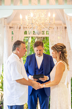 2023-08-25 Colleen and Michael Beach The Garden Hotel Key West Proofing Album 2-2-16
