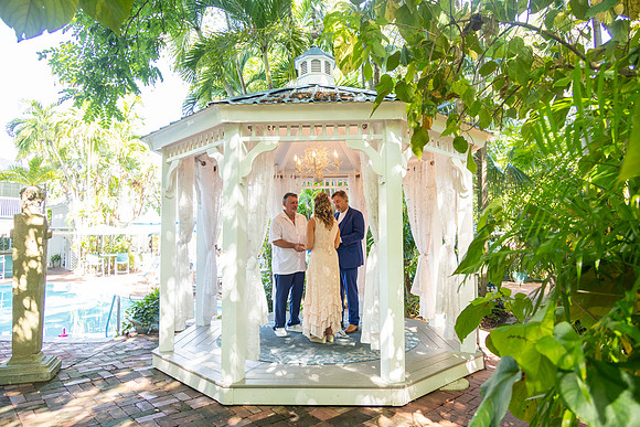 2023-08-25 Colleen and Michael Beach The Garden Hotel Key West Proofing Album 2-2-23