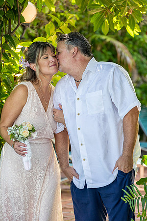 2023-08-25 Colleen and Michael Beach The Garden Hotel Key West Proofing Album 2-2-60