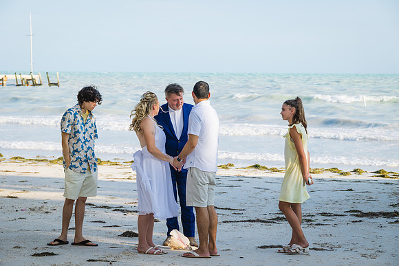 2023-08-30 Nicole and Nick Dog Beach Key West  Wedding Vow Renewal_-2-16