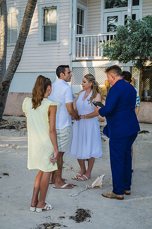 2023-08-30 Nicole and Nick Dog Beach Key West  Wedding Vow Renewal_-2-28
