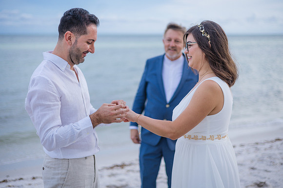 2023-09-23 Natalia and Yulian Sunset Smathers Beach Wedding Key West-45