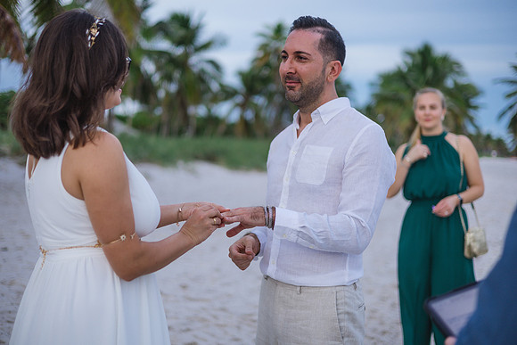 2023-09-23 Natalia and Yulian Sunset Smathers Beach Wedding Key West-49
