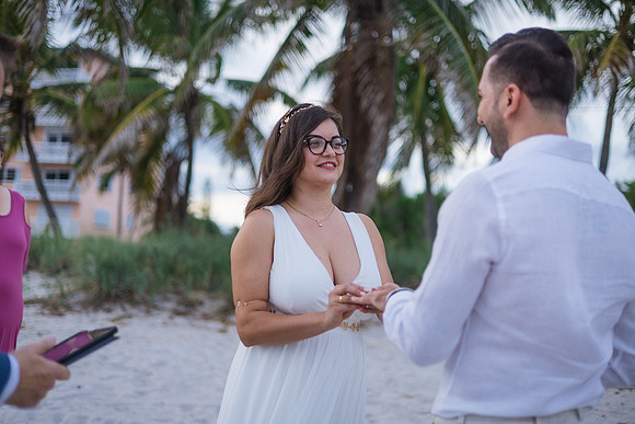 2023-09-23 Natalia and Yulian Sunset Smathers Beach Wedding Key West-50