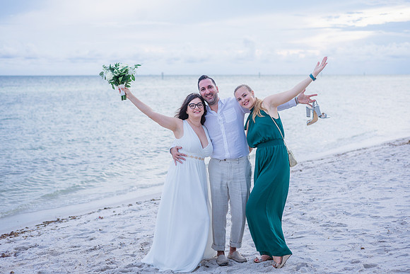 2023-09-23 Natalia and Yulian Sunset Smathers Beach Wedding Key West-69