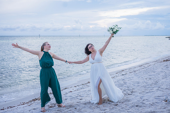 2023-09-23 Natalia and Yulian Sunset Smathers Beach Wedding Key West-78