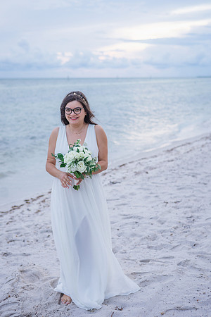 2023-09-23 Natalia and Yulian Sunset Smathers Beach Wedding Key West-84