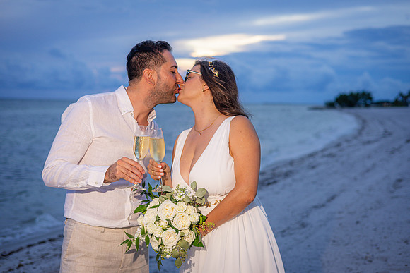 2023-09-23 Natalia and Yulian Sunset Smathers Beach Wedding Key West-95