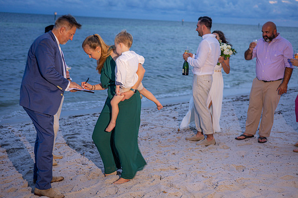 2023-09-23 Natalia and Yulian Sunset Smathers Beach Wedding Key West-102