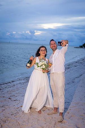2023-09-23 Natalia and Yulian Sunset Smathers Beach Wedding Key West-108