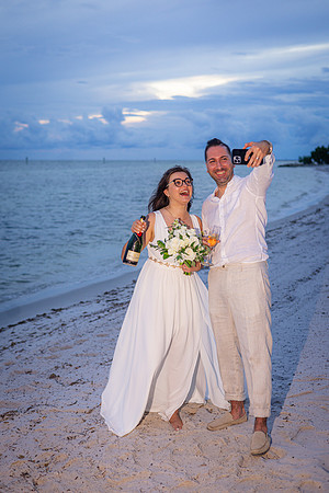 2023-09-23 Natalia and Yulian Sunset Smathers Beach Wedding Key West-109