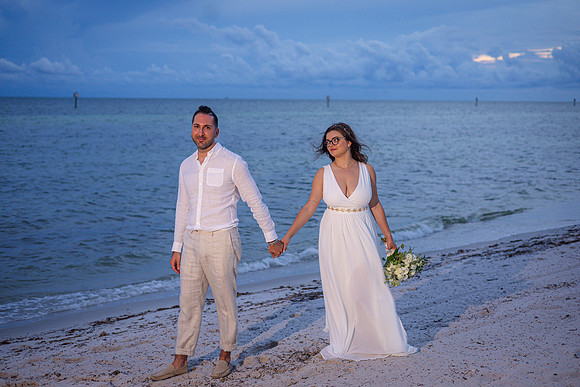 2023-09-23 Natalia and Yulian Sunset Smathers Beach Wedding Key West-115