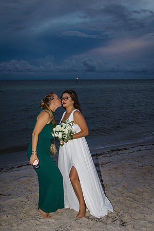 2023-09-23 Natalia and Yulian Sunset Smathers Beach Wedding Key West Part 1-34