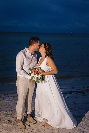2023-09-23 Natalia and Yulian Sunset Smathers Beach Wedding Key West Part 1-85