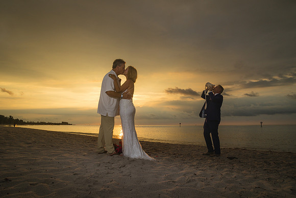 2023-10-09 Sunrise Wedding Smathers Beach,  Key West -0832