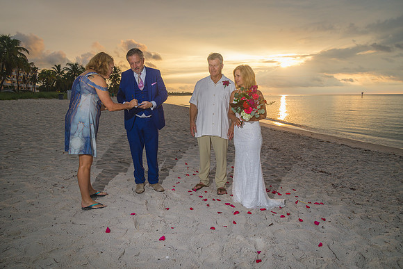 2023-10-09 Sunrise Wedding Smathers Beach,  Key West -0880