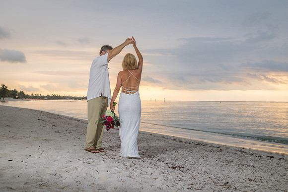 2023-10-09 Sunrise Wedding Smathers Beach,  Key West -0896