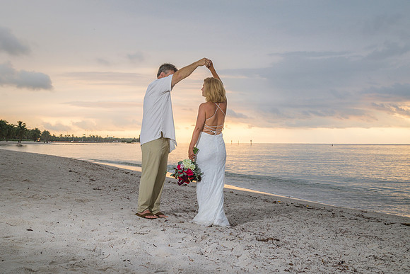 2023-10-09 Sunrise Wedding Smathers Beach,  Key West -0903