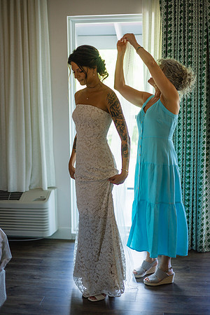 2023-09-19 2023-09-06 Getting Ready Photos First Look-5564