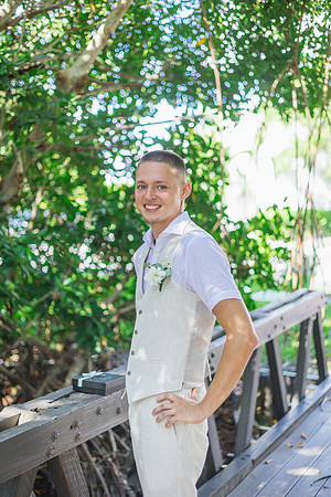 2023-09-19 2023-09-06 Getting Ready Photos First Look-5690