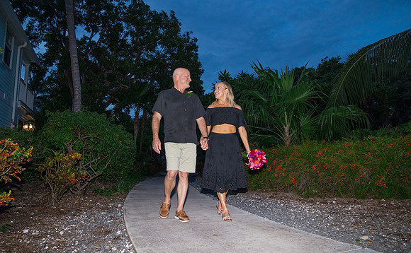 2023-10-11 Butterfly Truman  Park  Wedding Vow Renewal-1264