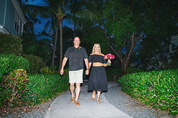 2023-10-11 Butterfly Truman  Park  Wedding Vow Renewal-1313