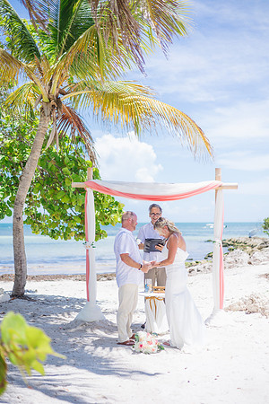 2023-07-30 Jennifer and Tim Smathers Beach Wedding, Key West -3143