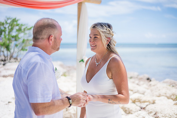 2023-07-30 Jennifer and Tim Smathers Beach Wedding, Key West -3210