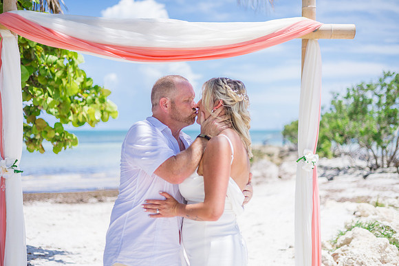 2023-07-30 Jennifer and Tim Smathers Beach Wedding, Key West -3260