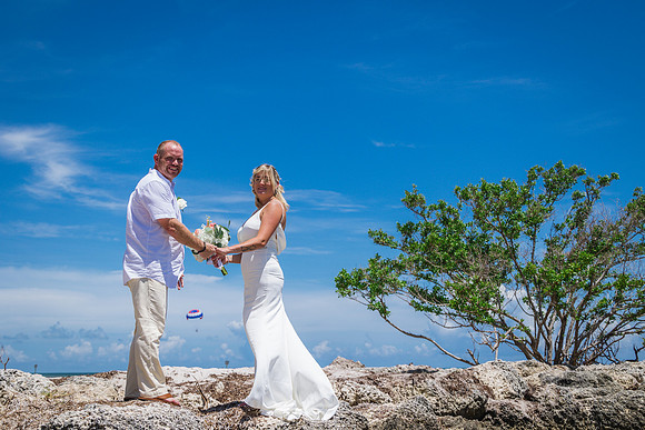 2023-07-30 Jennifer and Tim Smathers Beach Wedding, Key West -3292