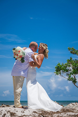 2023-07-30 Jennifer and Tim Smathers Beach Wedding, Key West -3326