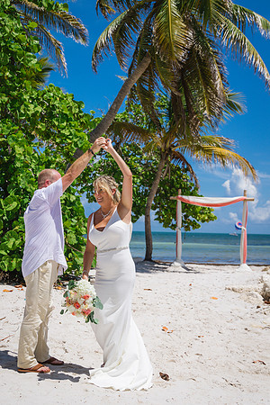 2023-07-30 Jennifer and Tim Smathers Beach Wedding, Key West -3384