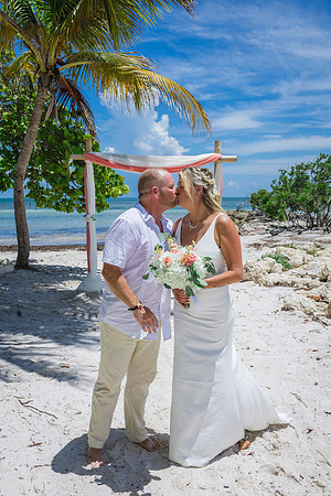 2023-07-30 Jennifer and Tim Smathers Beach Wedding, Key West  Part 2-3108