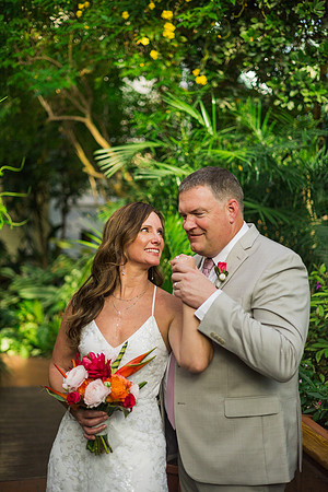 2023-10-13 Melanie and Cullen Butterfly Concervatory Wedding, Key West_-2-159