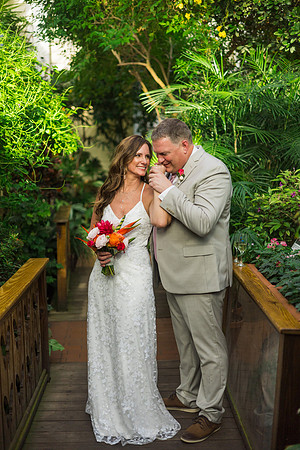 2023-10-13 Melanie and Cullen Butterfly Concervatory Wedding, Key West_-2-168