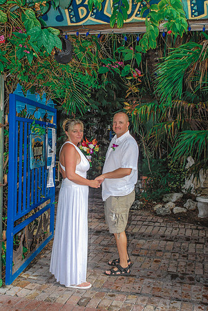 2011-07-27 Lisa and Joe Wedding Photos-19-2
