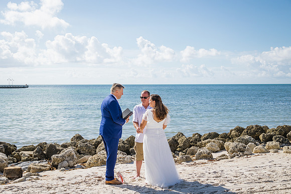 2023-10-06 Jaime and Grady Wedding at Higgs Beach, Key West -9170