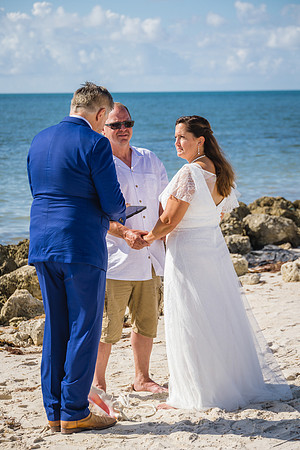 2023-10-06 Jaime and Grady Wedding at Higgs Beach, Key West -9178