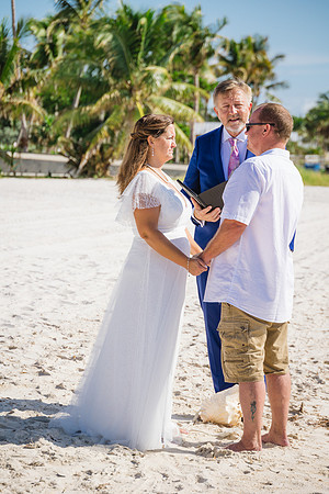 2023-10-06 Jaime and Grady Wedding at Higgs Beach, Key West -9187