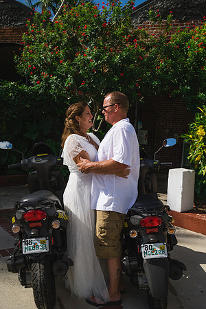 2023-10-06 Jaime and Grady Wedding at Higgs Beach, Key West -9208