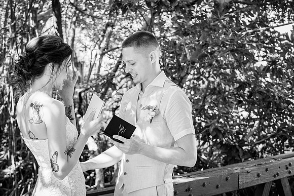 2023-09-06 Darby  and Connor First Look Photos part1-17