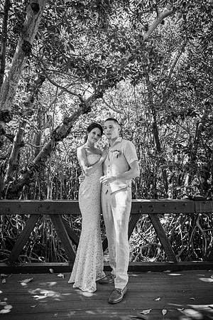 2023-09-06 Darby  and Connor First Look Photos part1-58