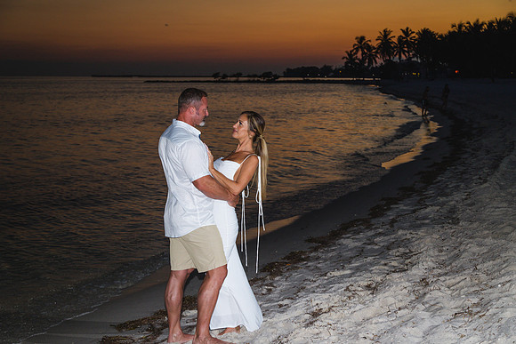 2023-09-19 Sunset Wedding Vow Renewal Smathers Beach, Key West -7913