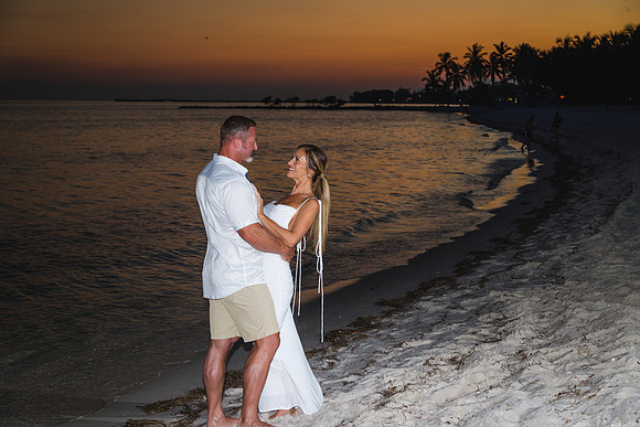 2023-09-19 Sunset Wedding Vow Renewal Smathers Beach, Key West -7914