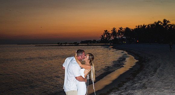 2023-09-19 Sunset Wedding Vow Renewal Smathers Beach, Key West -7939
