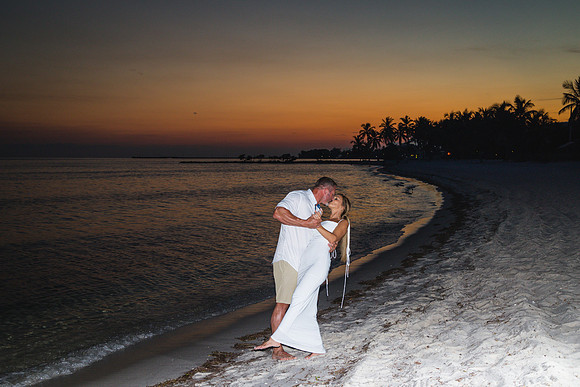2023-09-19 Sunset Wedding Vow Renewal Smathers Beach, Key West -7954