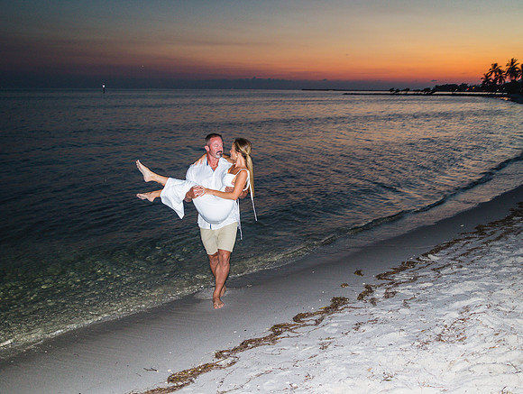 2023-09-19 Sunset Wedding Vow Renewal Smathers Beach, Key West -8025