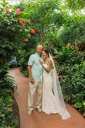 2023-09-06 Darby  and Connor  Ceremony Family Photos_-127